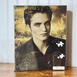 Twilight New Moon Vampire "Edward" Jigsaw Puzzle 1000 Pc Neca Robert Pattinson